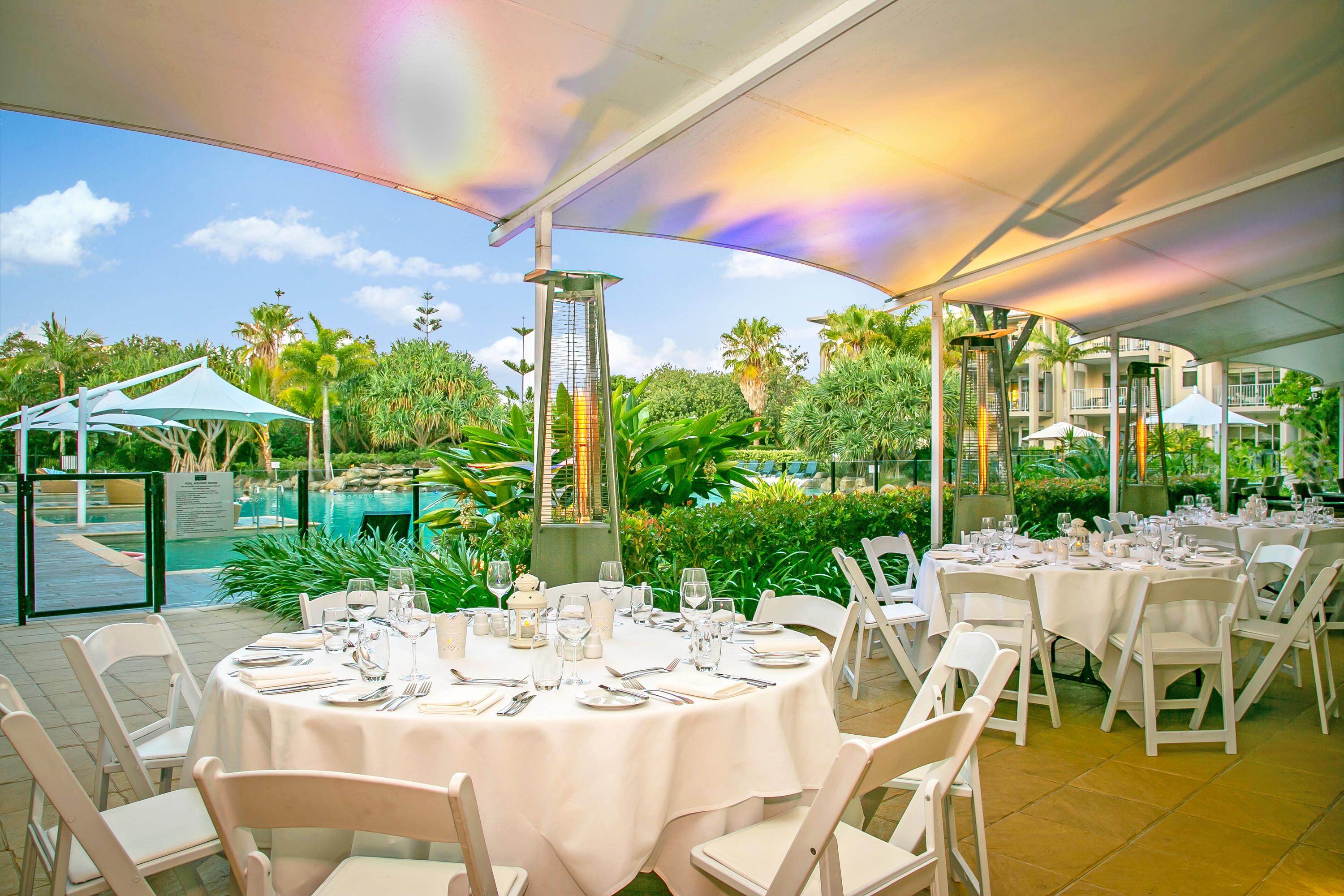Peppers Salt Resort & Spa Kingscliff Exterior foto The Pavilion at the InterContinental Sanctuary Cove Resort